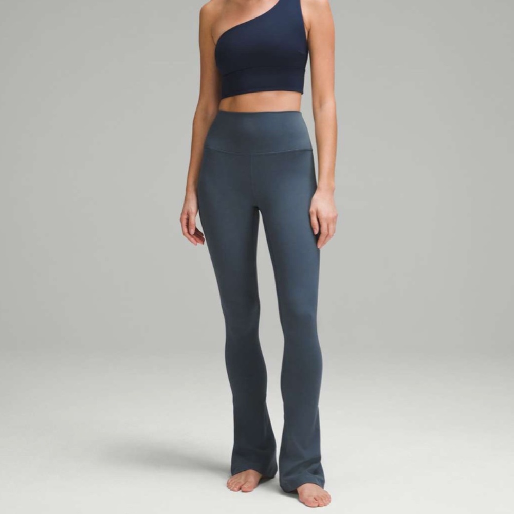 Lululemon Align High-Rise Mini-Flared Pant *Extra Short (Size 6) in Iron Blue
